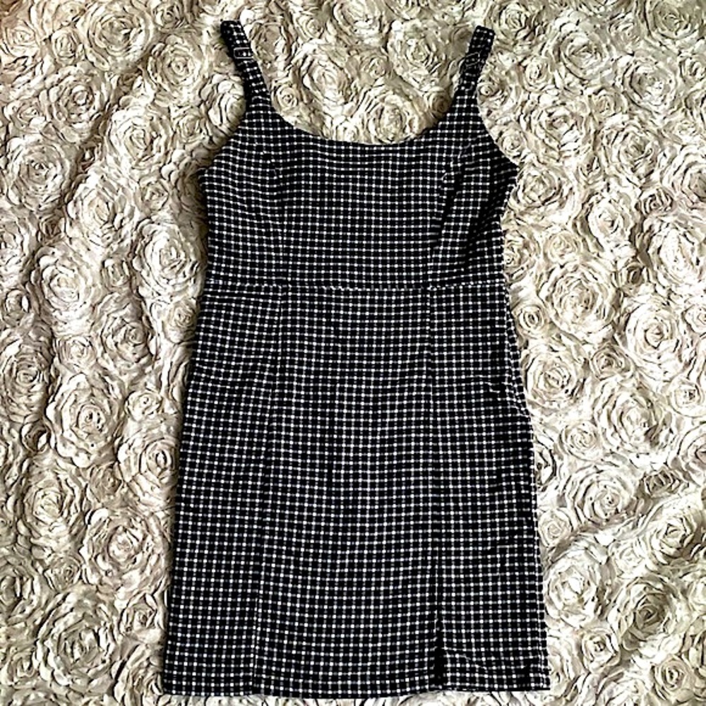 . Forever 21 plaid checkered dress size medium